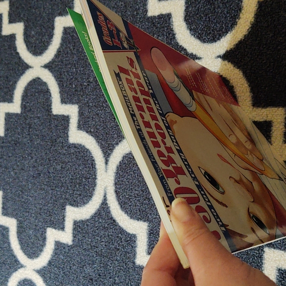 The Mailbox - 730 Journal Prompts Vintage Book - GUC - Picture 15 of 15